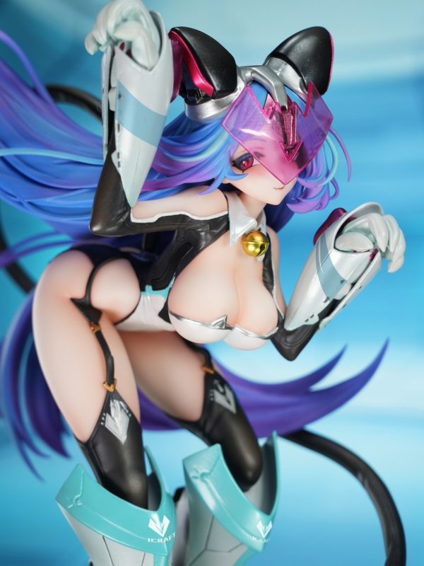 anime statue