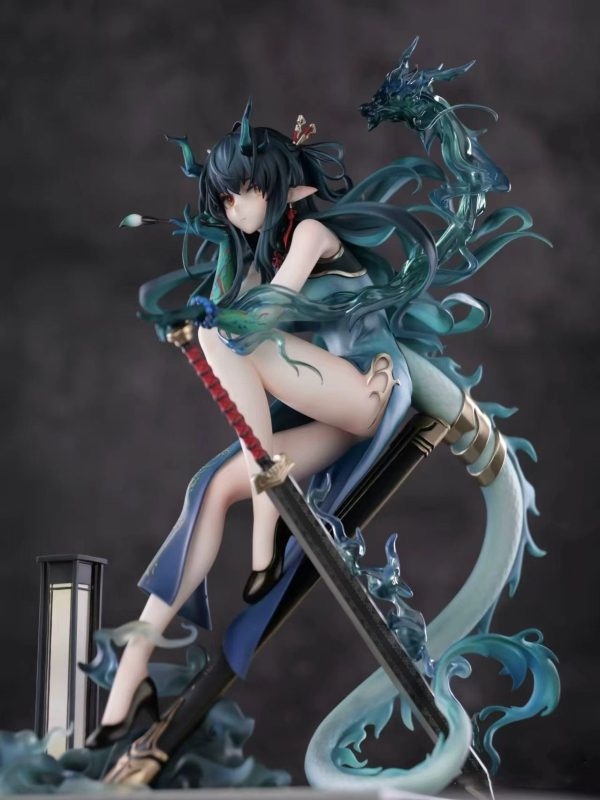 Xi Arknights Statue