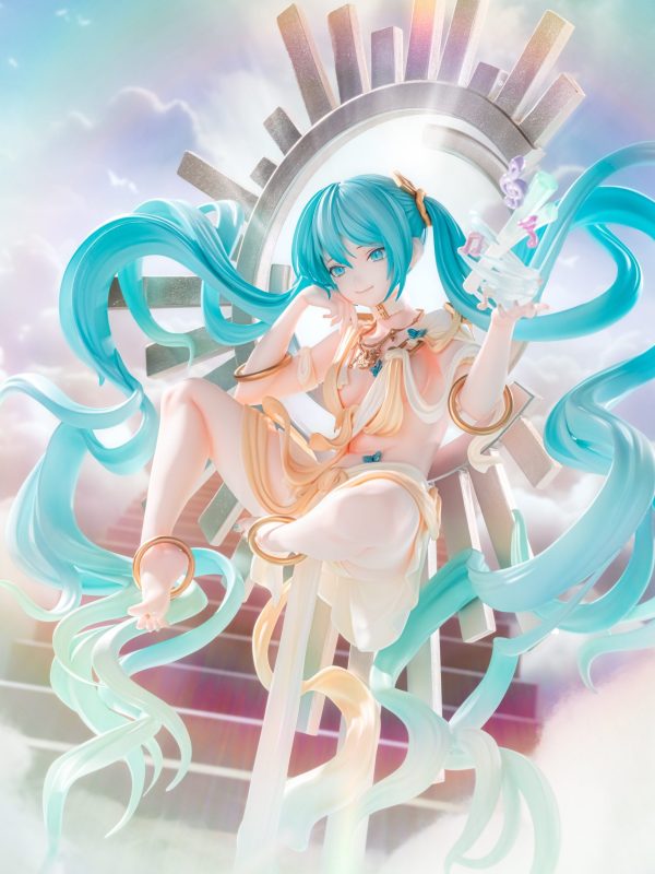 Hatsune Miku statue