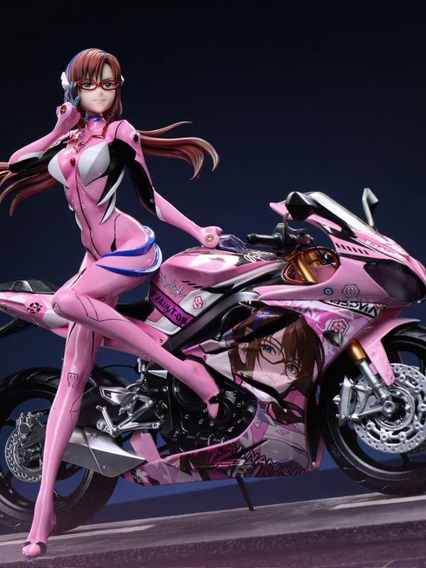 Mari Makinami figure