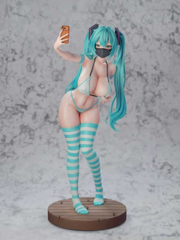 Hatsune Miku hentai figure