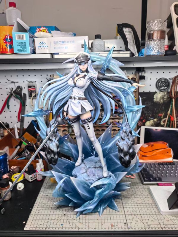 Esdeath anime statue