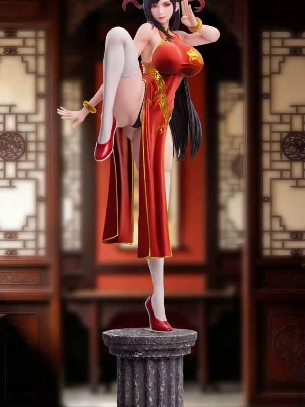 Tifa hentai figure