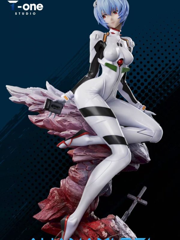 Rei Ayanami figure