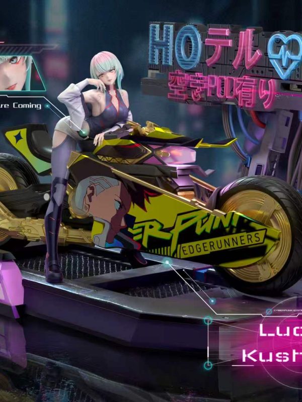 Lucy Cyberpunk 2077 figure